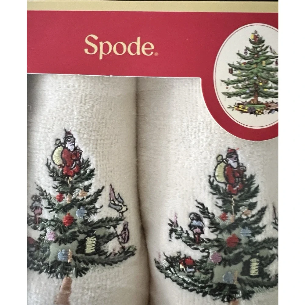 Spode Christmas Tree Fingertip Towels Set of 3 Avanti Linens NIB NEW 11 x 18
